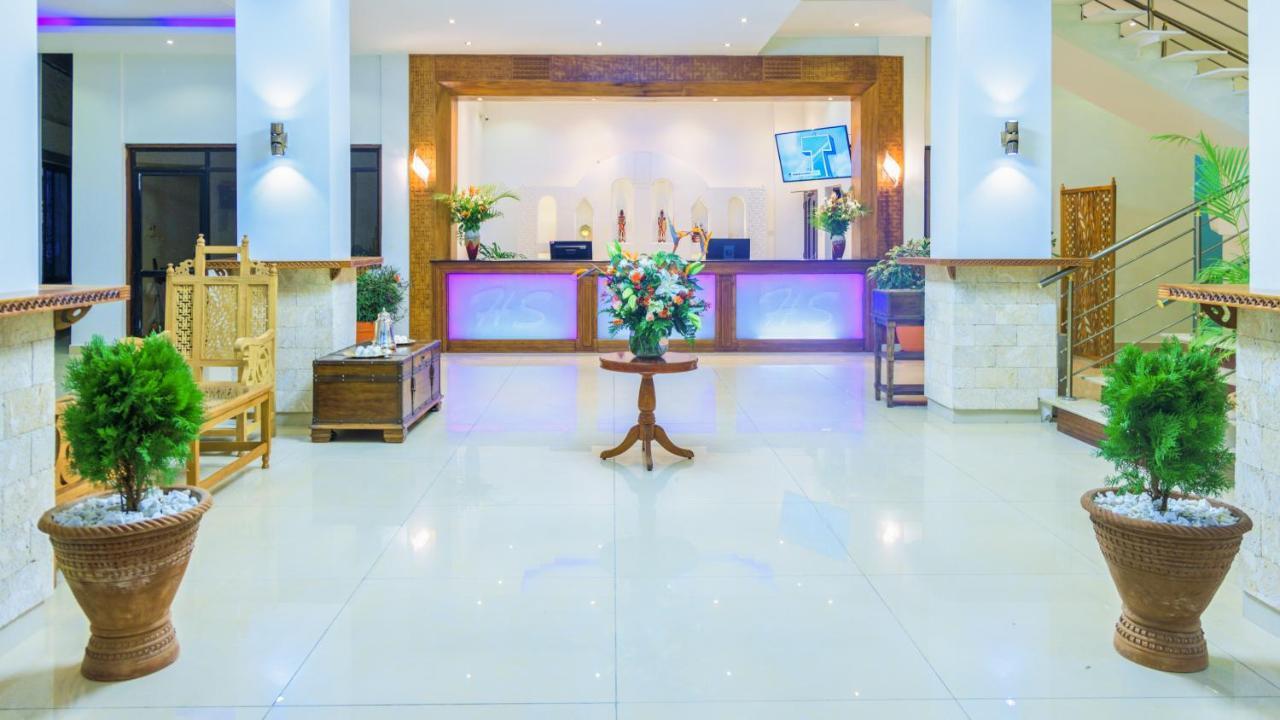 Hotel Sapphire モンバサ エクステリア 写真