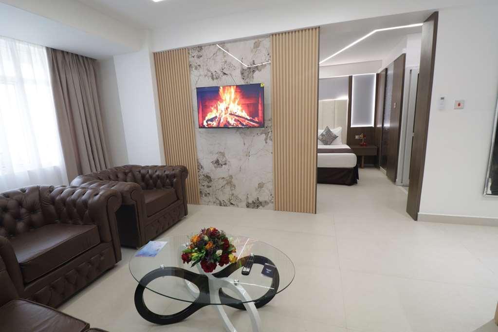 Hotel Sapphire モンバサ 部屋 写真